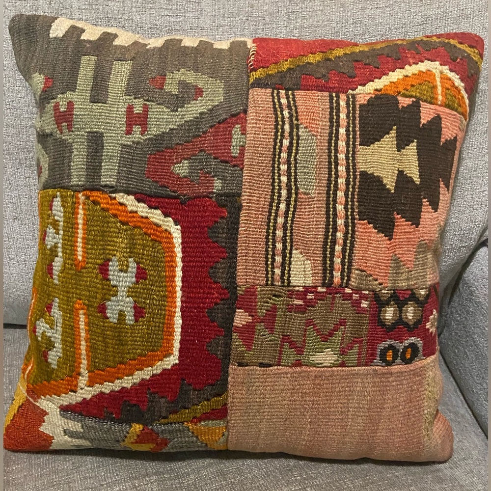 Kilim pillow 18x18